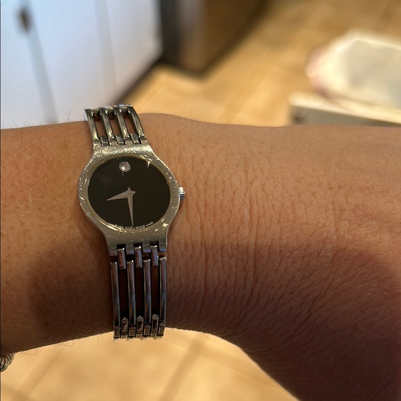 Women’s Movado esperanza watch vintage - Picture 9 of 12